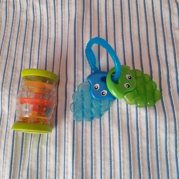 Jouets BB: Bâtons de pluie+ Anneaux dentition