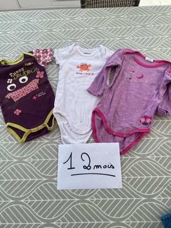Lot de 3 bodys manches courtes et longues