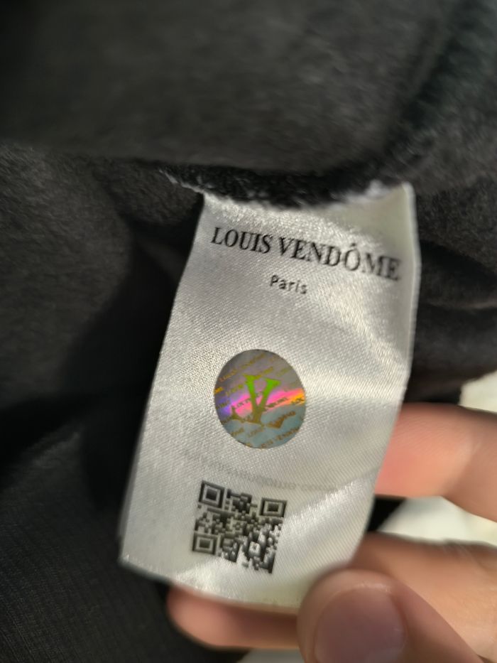 Hoodie Louis Vendôme neuf - photo numéro 10