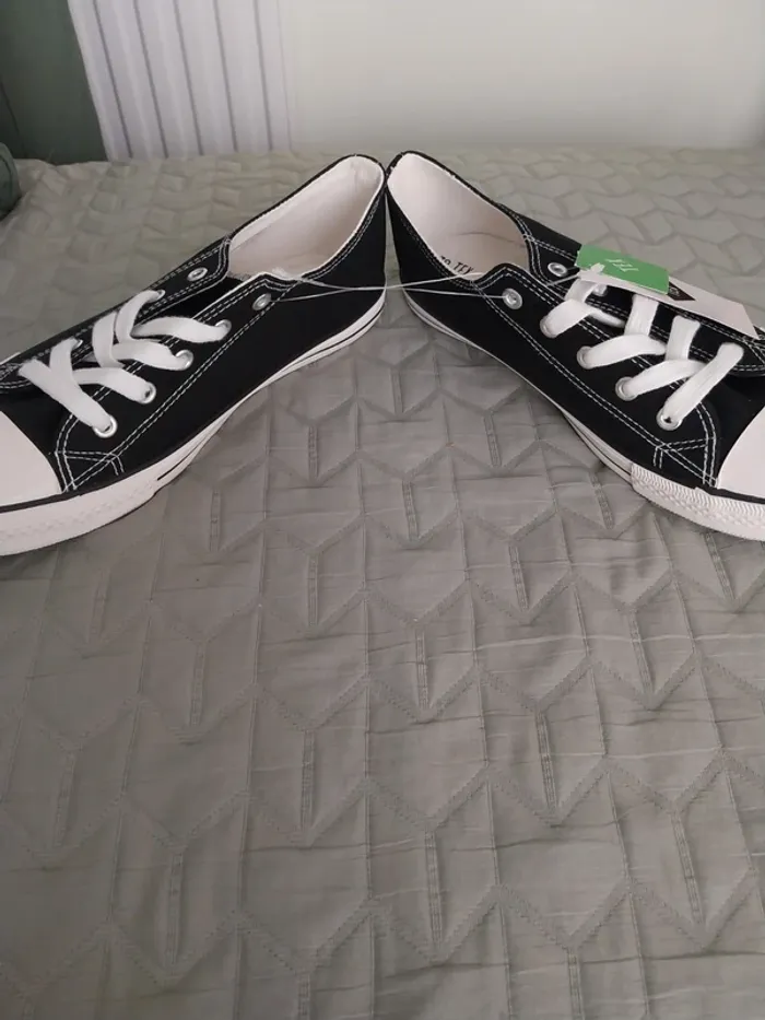 Chaussure en toile noire T39 - photo numéro 4