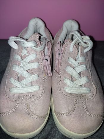 Chaussures suédine rose 25