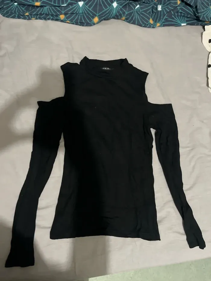 T shirt épaules dénudées