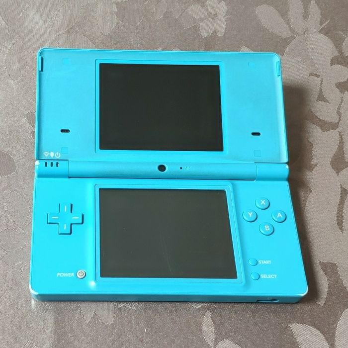 Nintendo DSi bleu avec 10 000 jeux - photo numéro 4