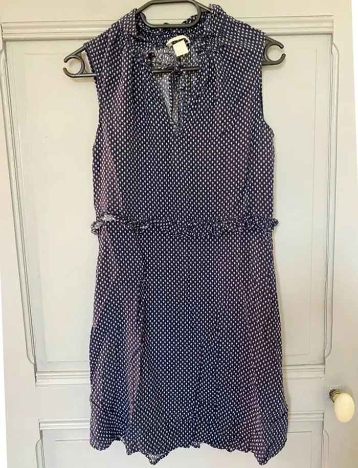 Robe bleu marine à petits motifs fleuris H&M T 34