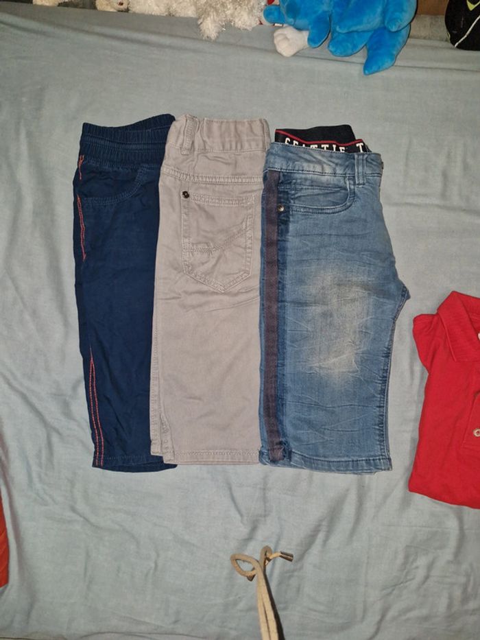 Lot 3 shorts bermudas 1 Tee-shirt 8ans - photo numéro 2
