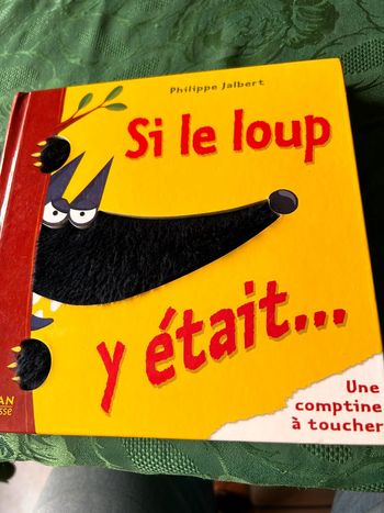 Livre cartonné Si le loup y était