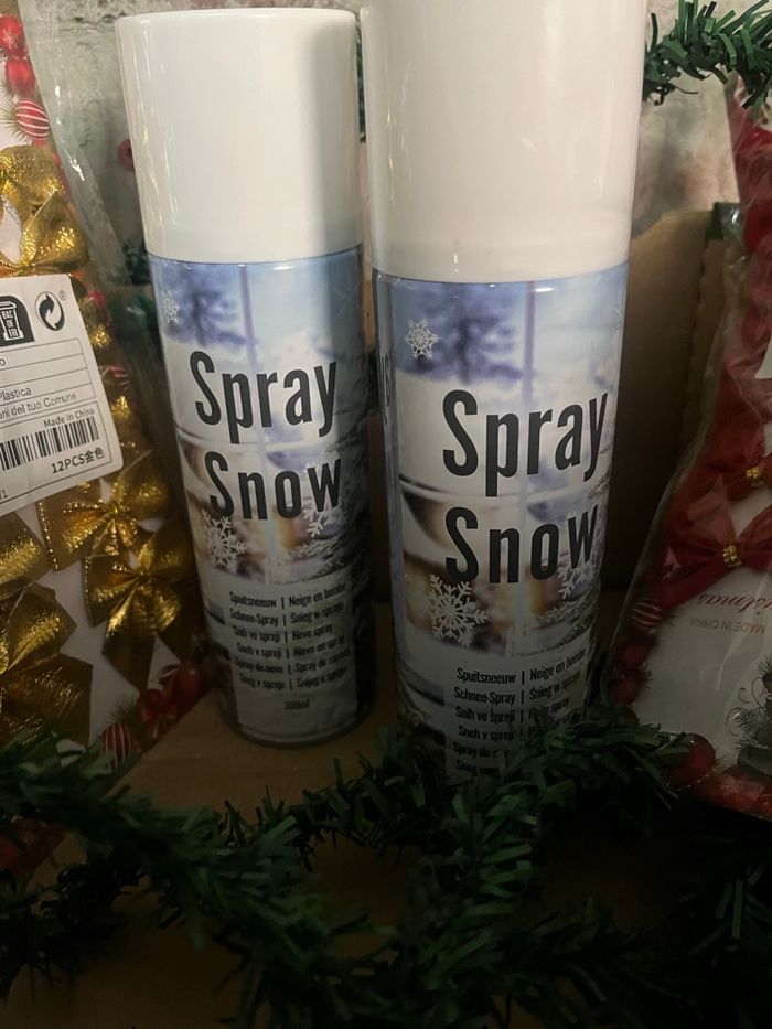 2 bombes de neige neuves - photo numéro 3