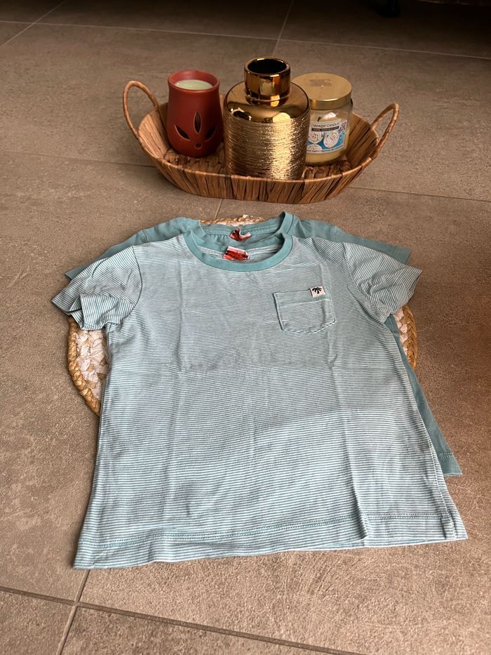 Lot de tee-shirts - photo numéro 4