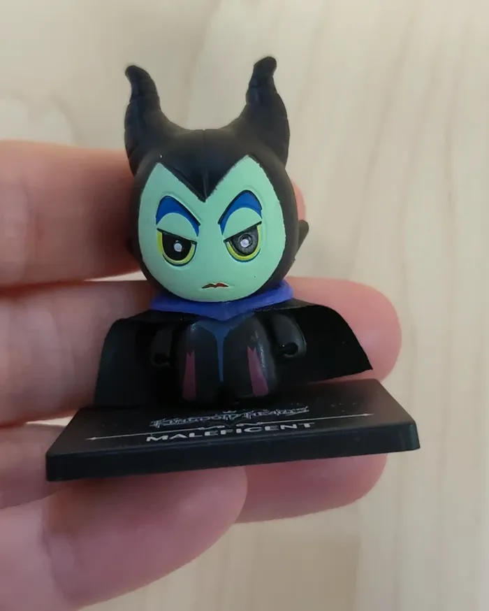 Petite figurine Kingdom hearts Bandai : Maléfice - photo numéro 2