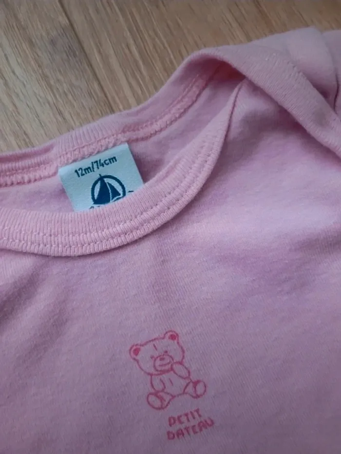 Lot de 2 bodies Petit Bateau 12 mois - photo numéro 3