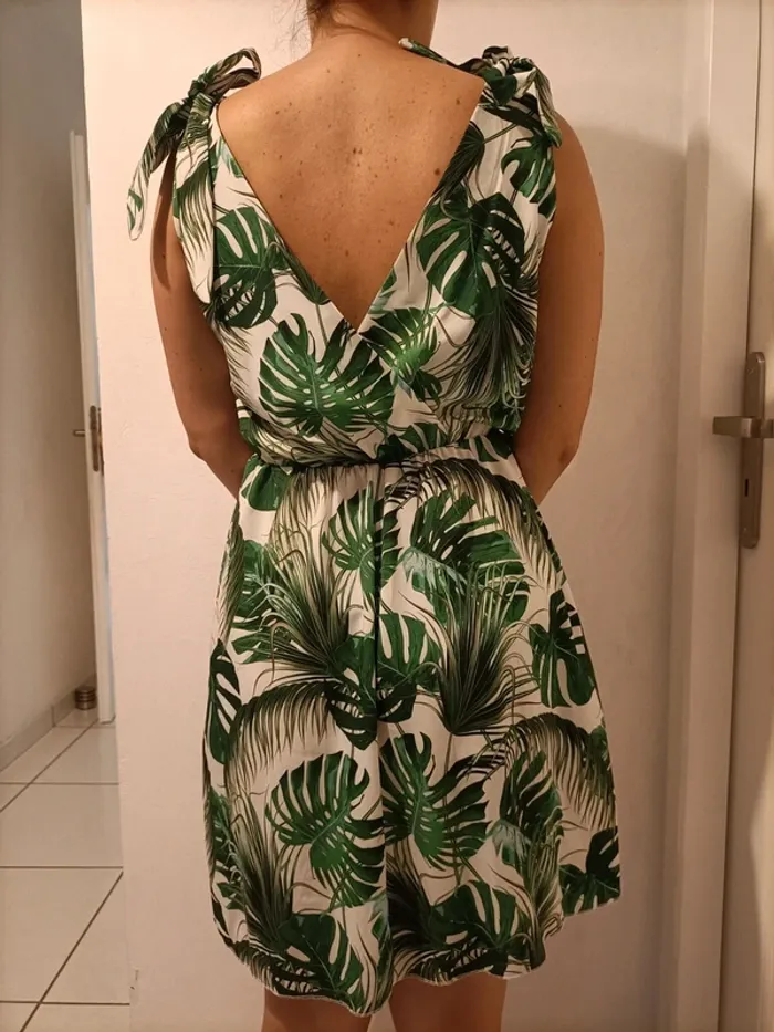 Robe floral - photo numéro 3