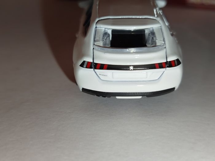 Majorette Peugeot 508 SW - photo numéro 8