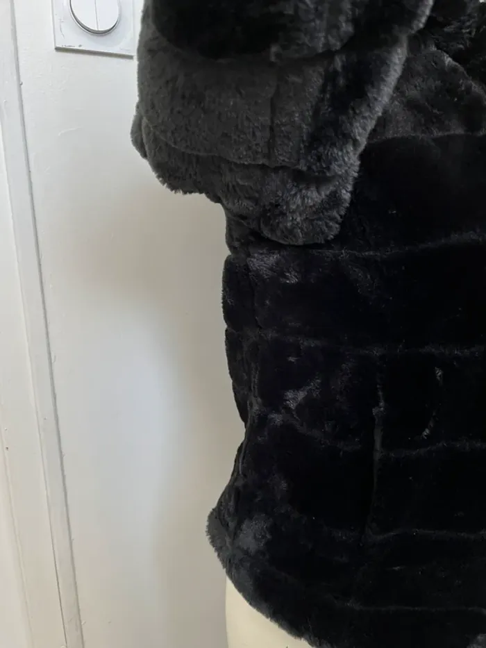 Manteau doux noir - photo numéro 2