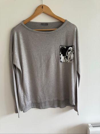 Blouse manches longues gris argenté avec strass noir made in italy taille 40 L