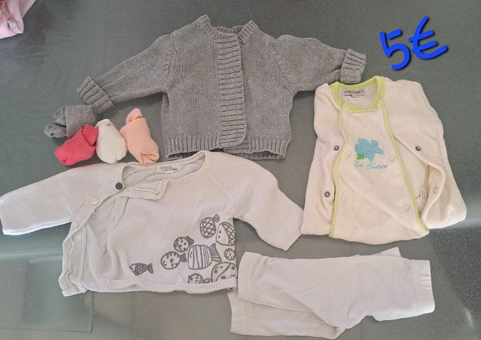 Lots de vêtements - photo numéro 2