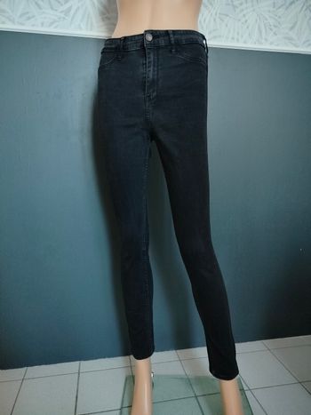 Jean skinny noir délavé Hollister T34 B*143