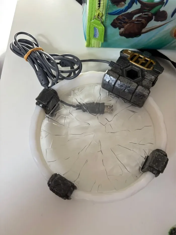 Lot skylanders giants + jeu wii - photo numéro 5