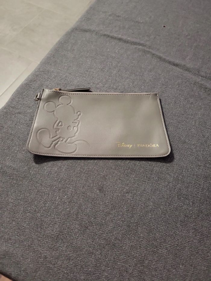 Pochette mickey pandora