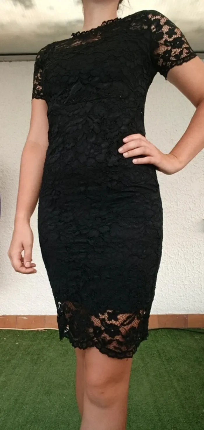 Robe noire dentelle Molly Bracken taille S - photo numéro 2