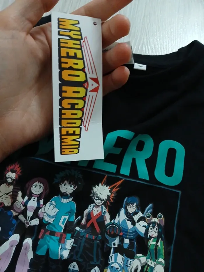 Tshirt my hero academia 4ans - photo numéro 4