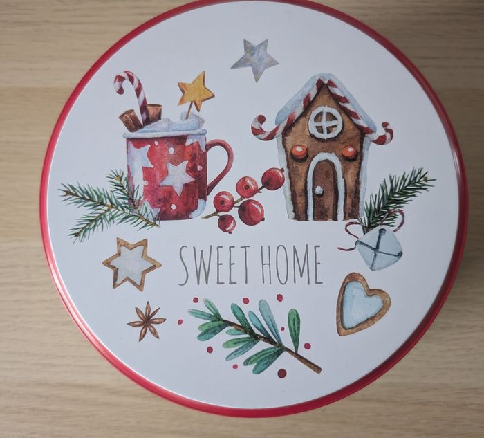 Boîte à Biscuits Ronde de Noël "Sweet Home" - Diamètre 19 cm - photo numéro 2