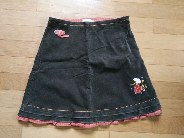 Jupe et tee shirt - photo numéro 2