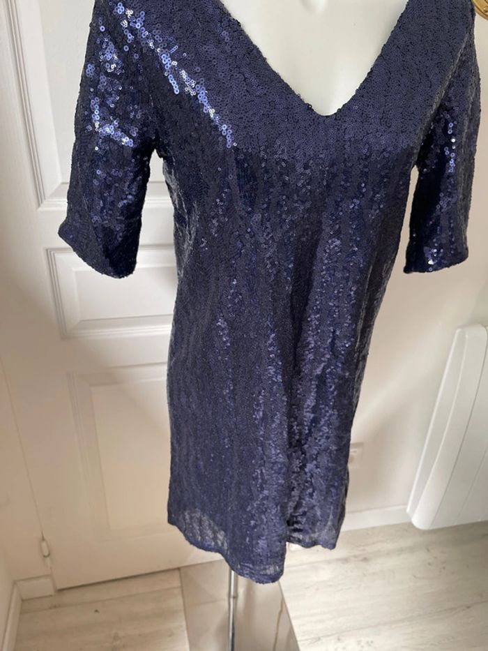Robe à sequins - photo numéro 5