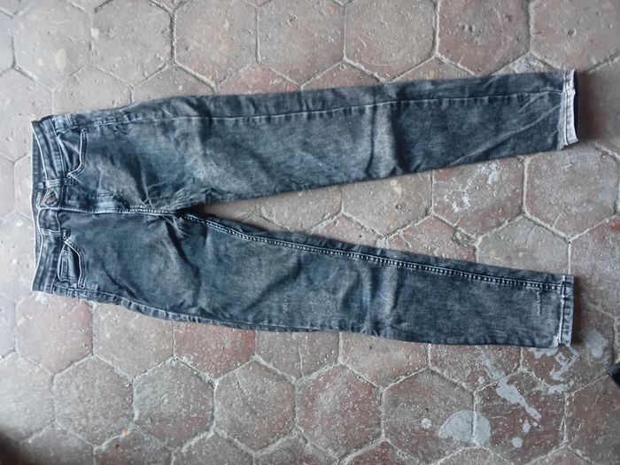 Lot de 5 jeans femme Taille 36 🌹 - photo numéro 2
