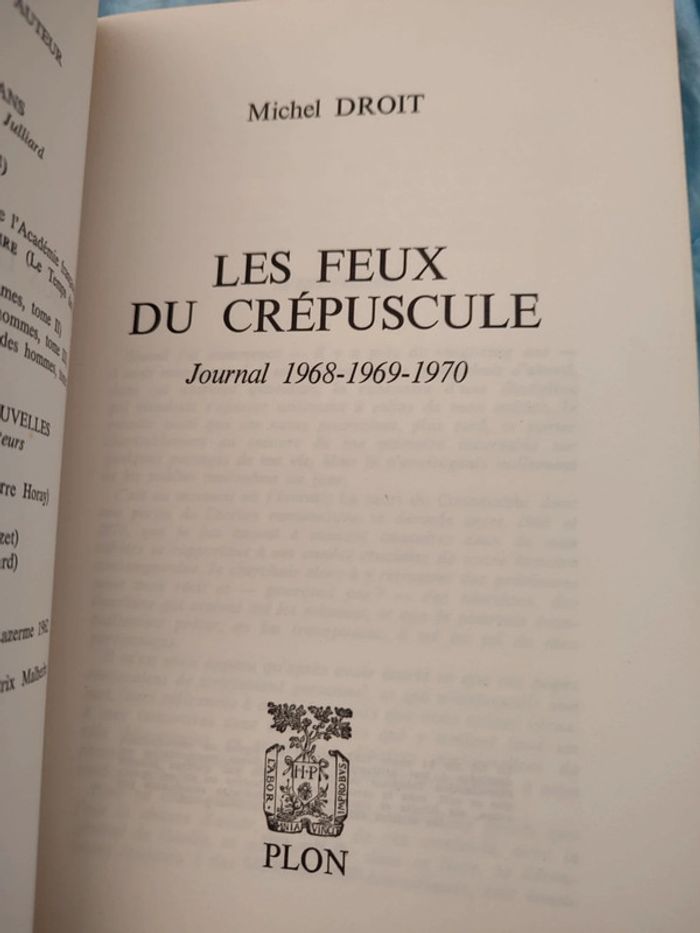 Livre "Les feux du crépuscule"- Michel Droit - photo numéro 3
