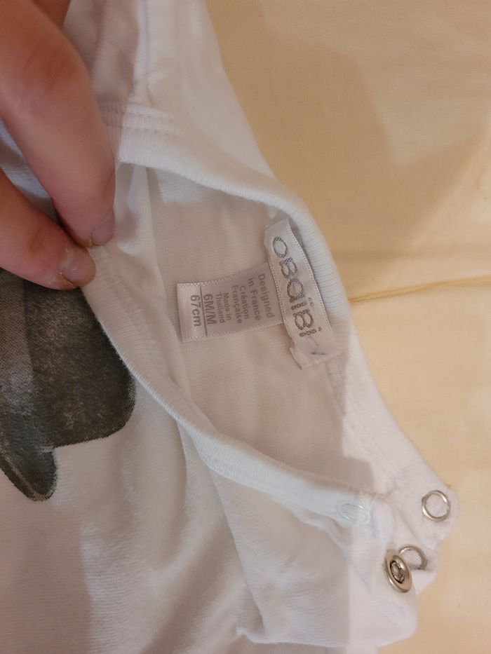 Ensemble pantalon et t-shirt - photo numéro 5