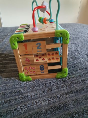Vetch Cube activité éveil bébé 