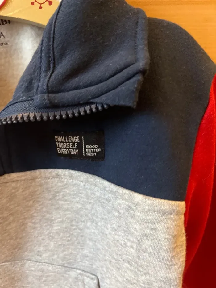 Sweat-shirt kiabi - photo numéro 2