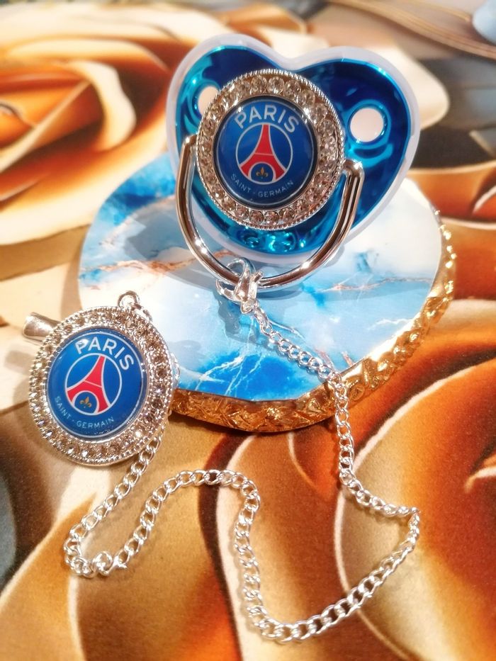 Tétine paris saint Germain - photo numéro 2