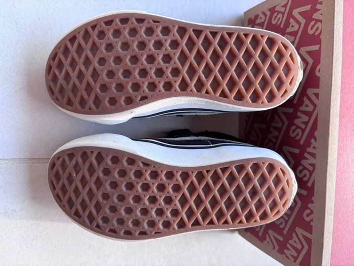 Baskets vans noir scratch taille 27,5 - photo numéro 5