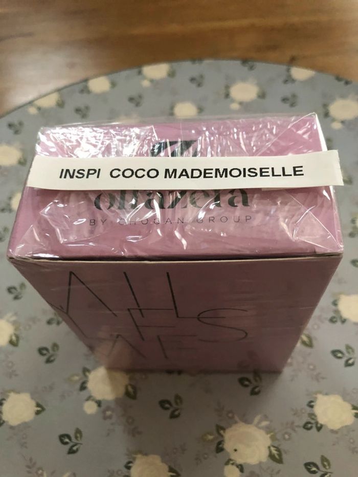 Parfum neuf 100 ml numéro 051 - photo numéro 2