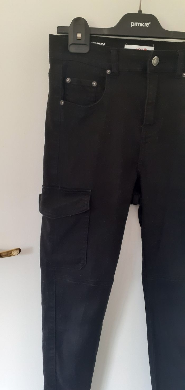 jeans noir modèle skinny High waist  taille 38 marque jennyfer - photo numéro 3