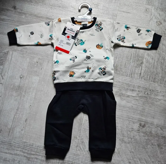 Ensemble terre de marins 9 mois neuf