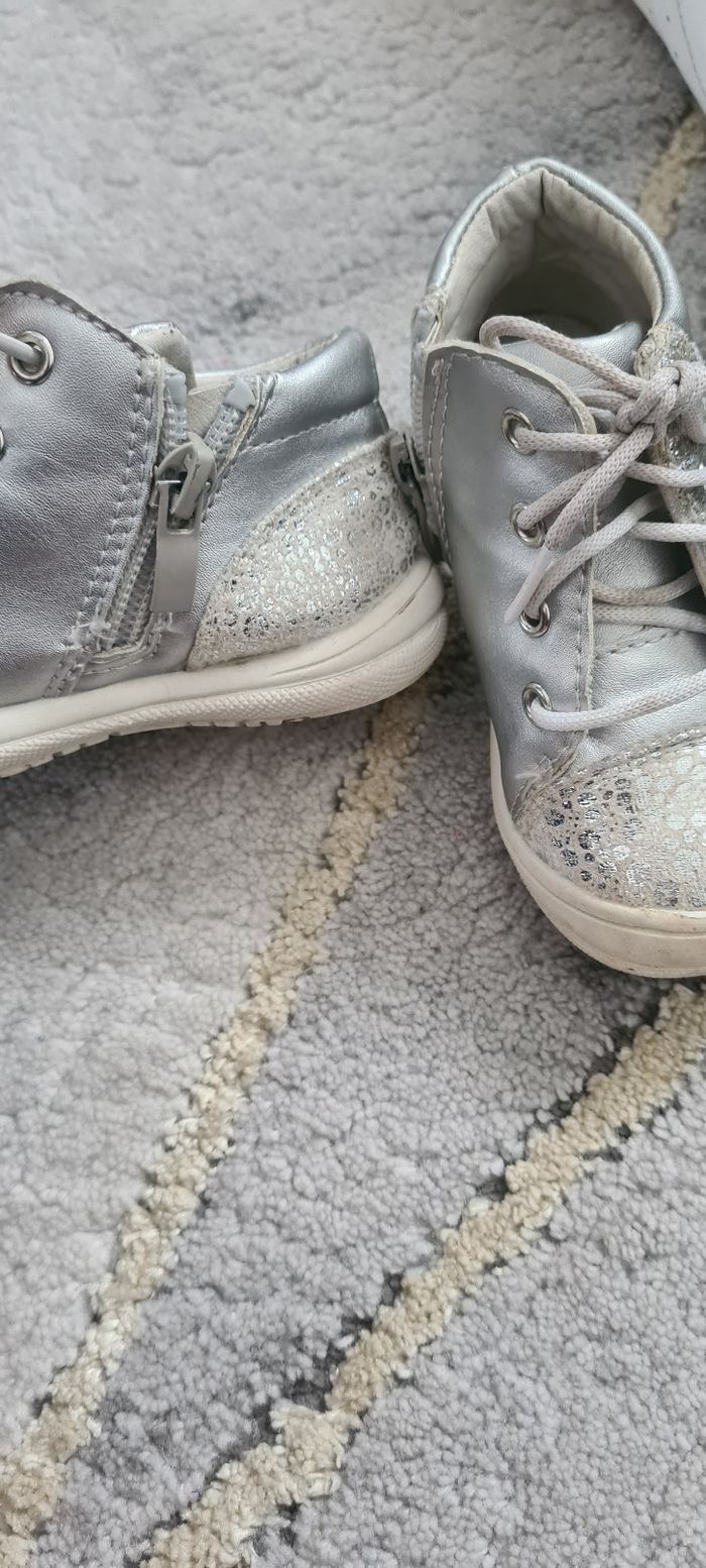 Chaussure premier pas - photo numéro 2