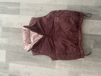 blouson sans manche taille 6 ans