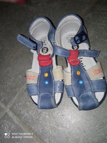 Sandales taille 22