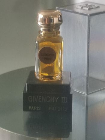 Miniature Givenchy III