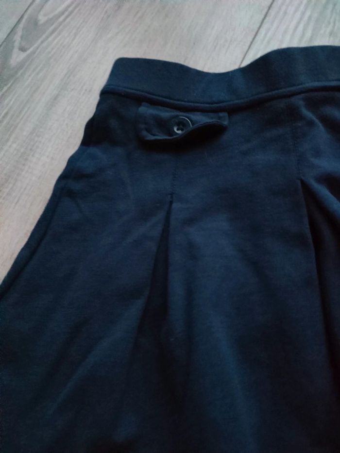 Jupe courte - photo numéro 2