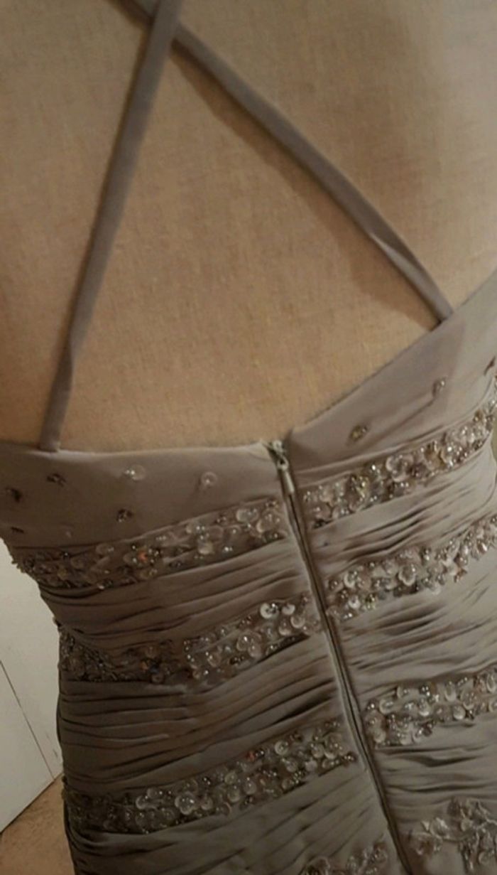 Robe de cérémonie taille 38 - photo numéro 3