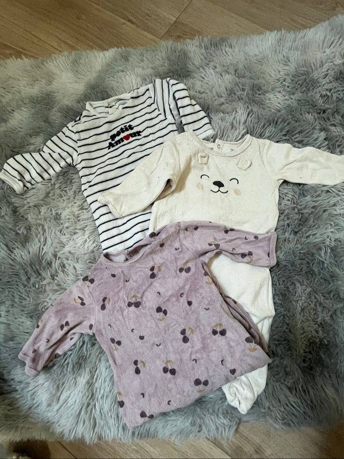 Lots pyjama 6m - photo numéro 2