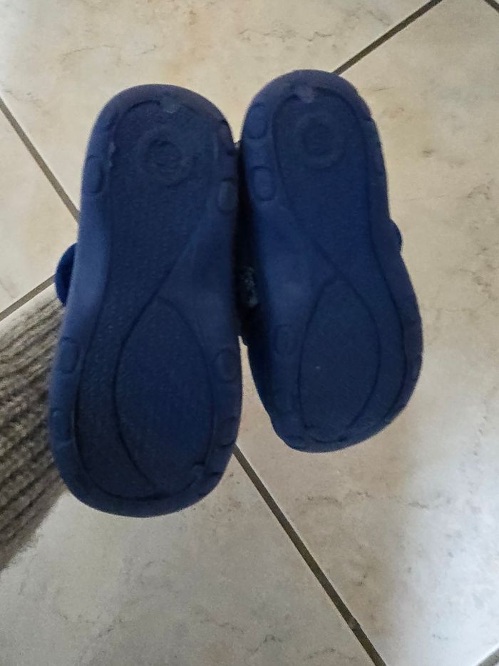 ⚘️⚘️Chaussons pointure 25 stich garçon ⚘️⚘️ - photo numéro 5