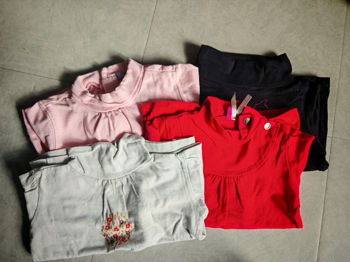 Lot sous-pulls 24 mois