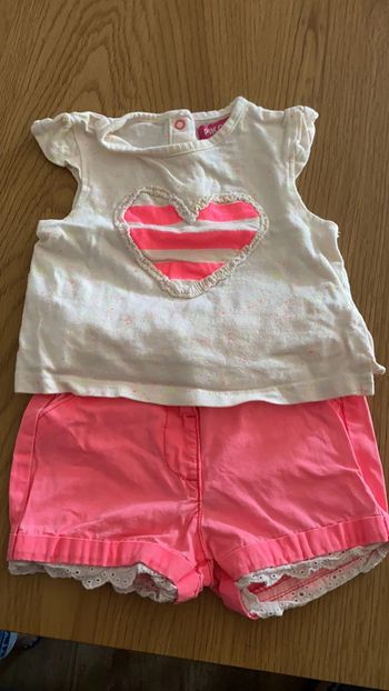 Ensemble teeshirt et short