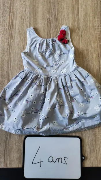 robe taille 4 ans