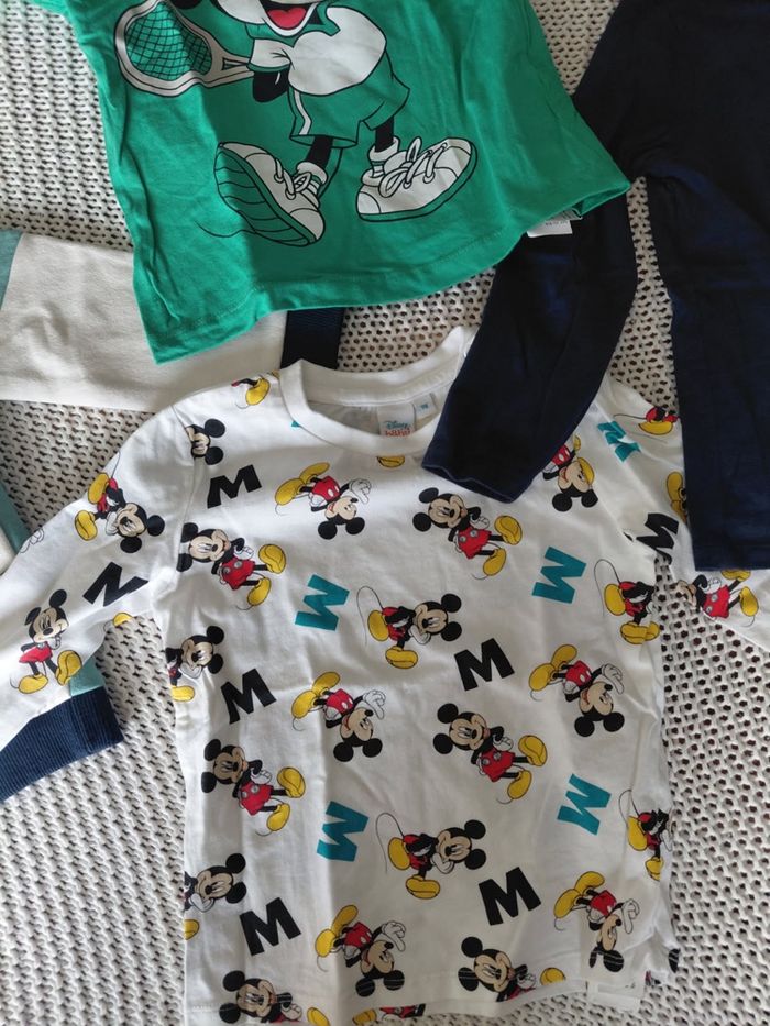 Lot vêtement Mickey garçon 3 ans - photo numéro 4