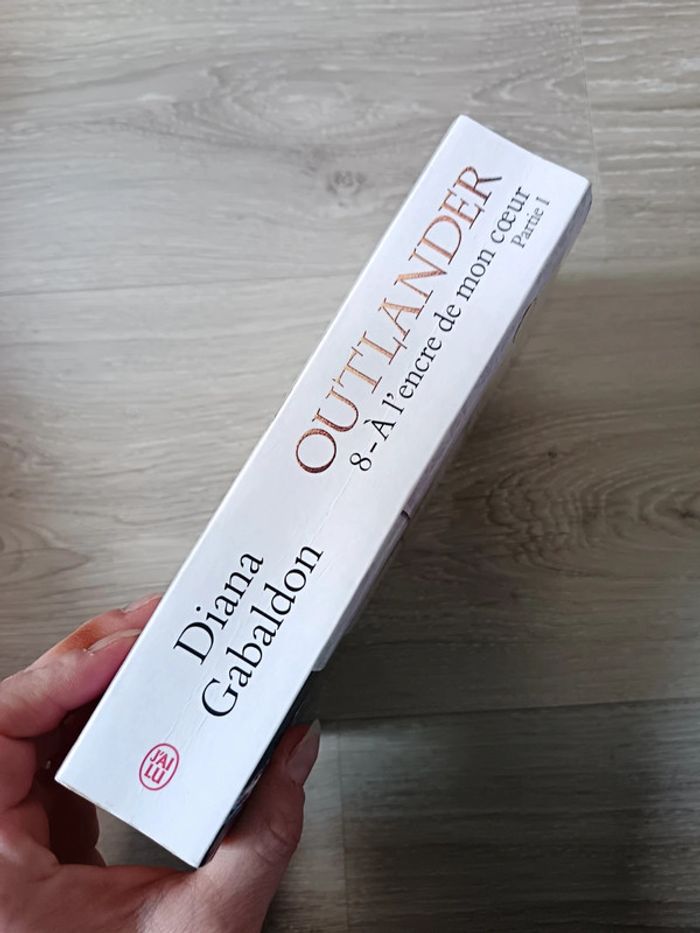 Outlander - Tome 8 - A L'encre De Mon Coeur - Partie 1

Diana Gabaldon - photo numéro 3